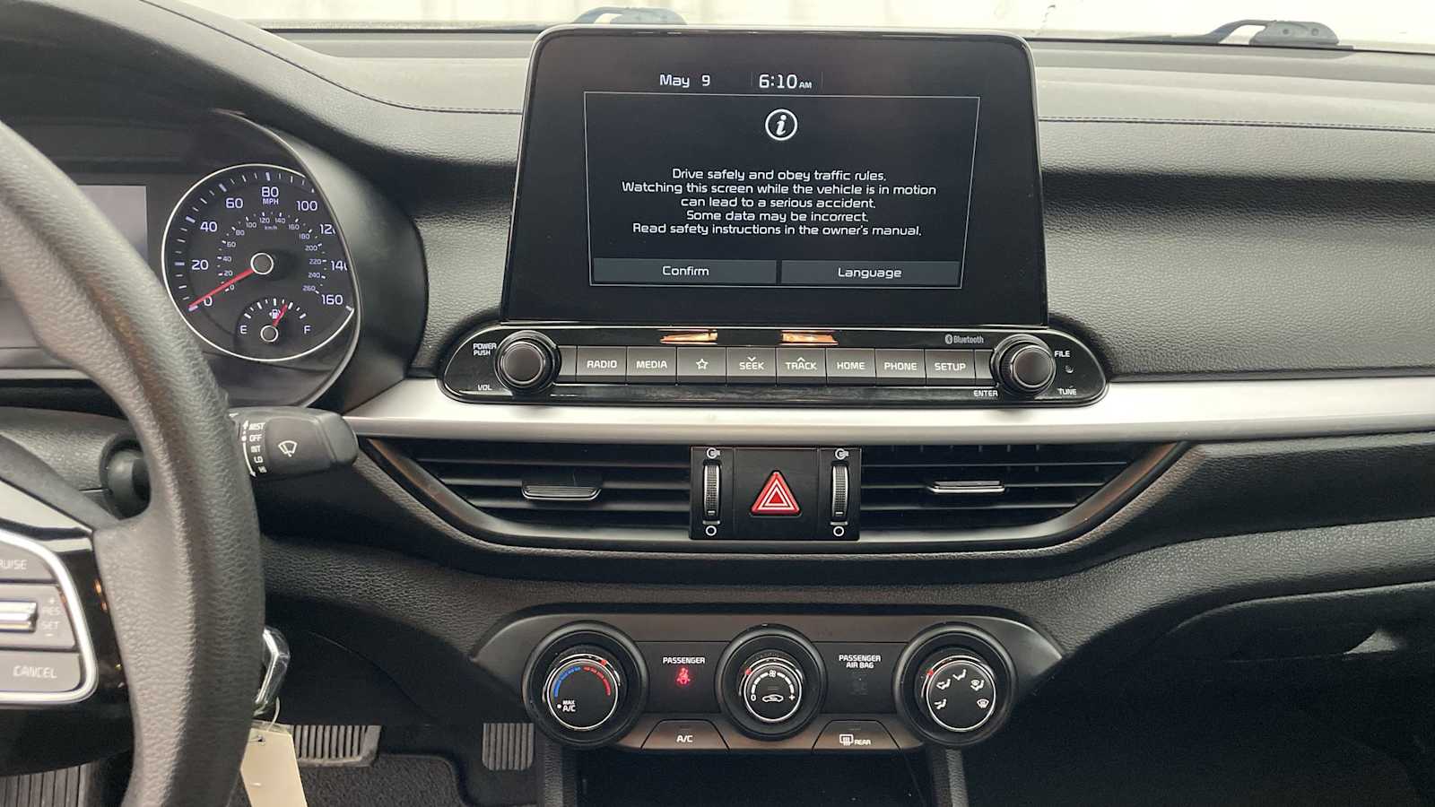 Thumbnail: 2021 Kia Forte - 16