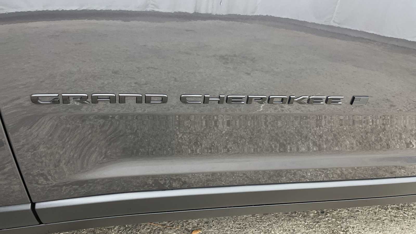 Thumbnail: 2025 Jeep Grand Cherokee - 44