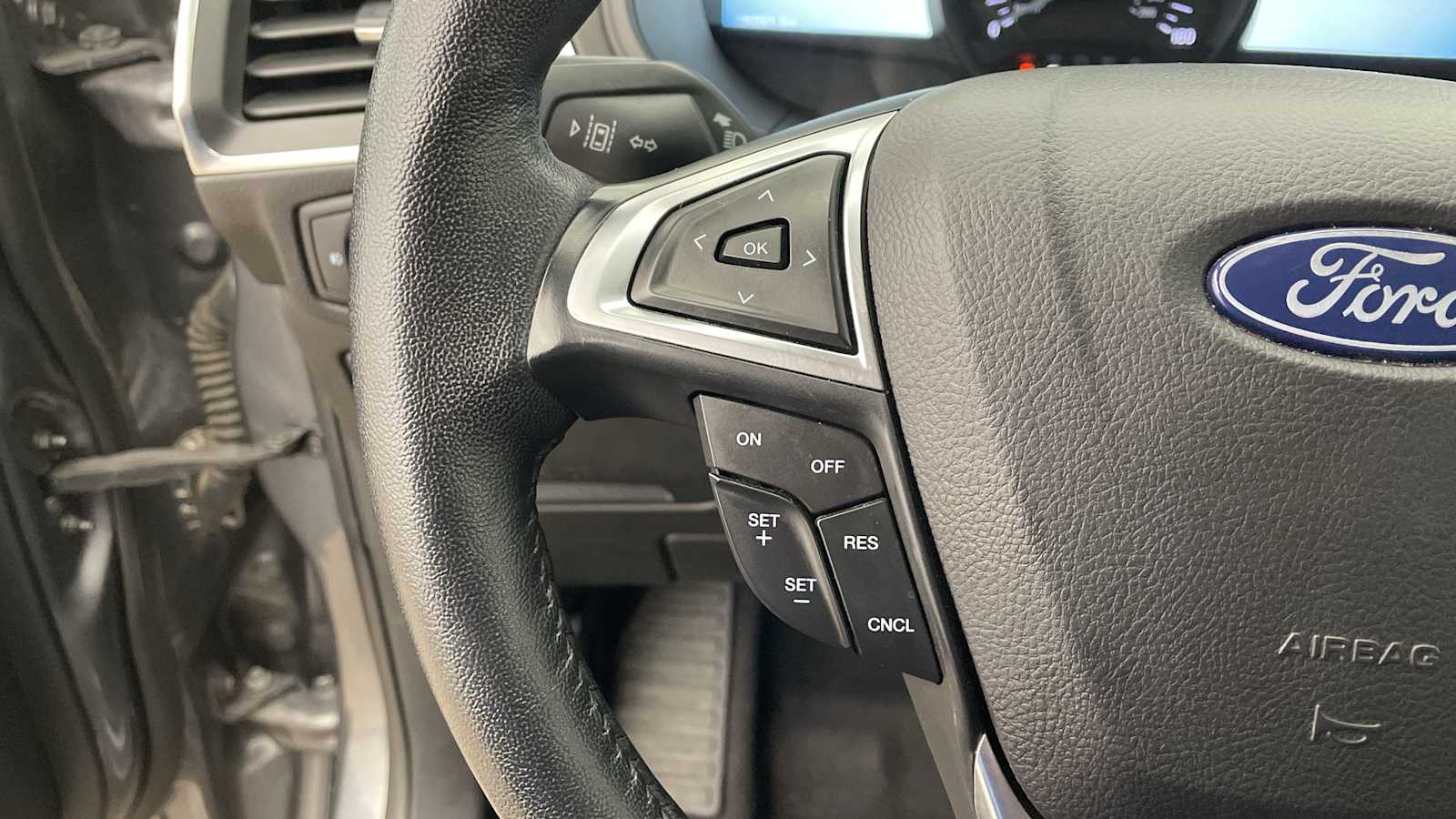 Thumbnail: 2024 Ford Edge - 12