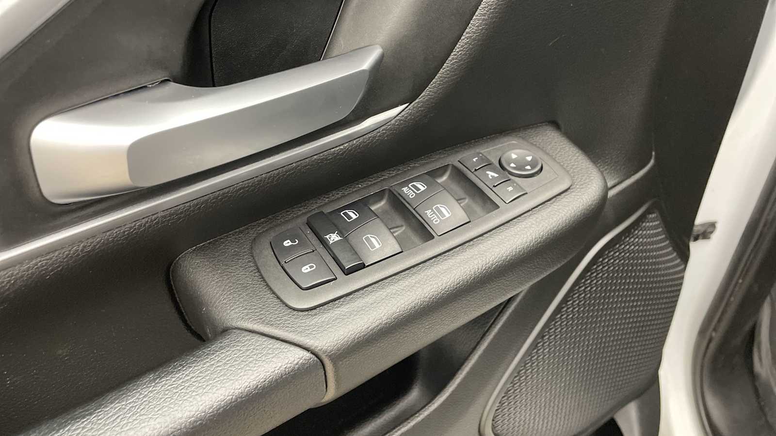 Thumbnail: 2023 RAM 1500 - 6