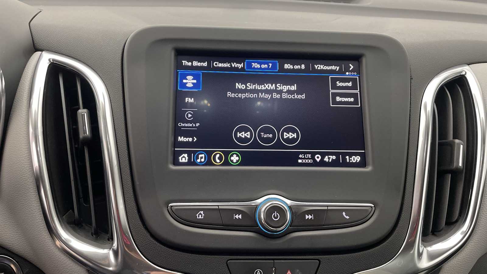 Thumbnail: 2024 Chevrolet Equinox - 17