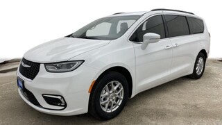 2022 Chrysler Pacifica TOURING L Passenger Van