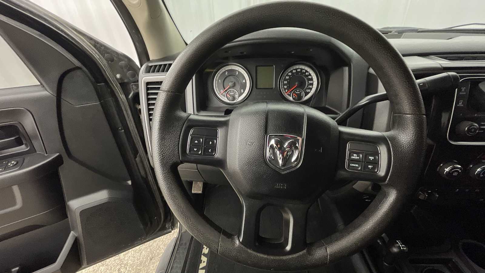 Thumbnail: 2016 RAM 2500 - 10