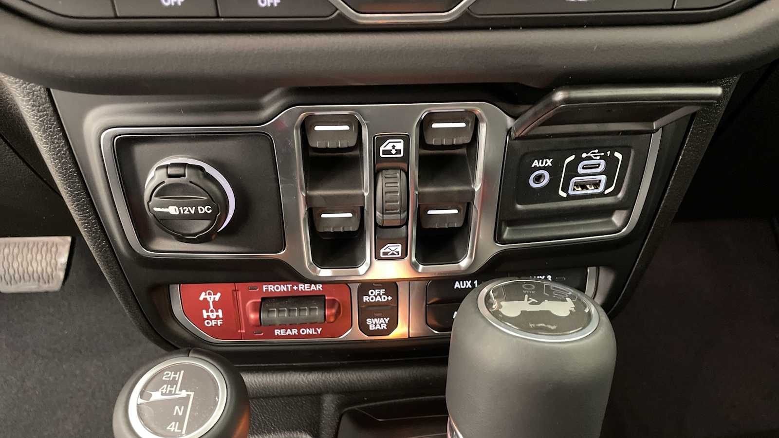 Thumbnail: 2026 Jeep Wrangler - 19