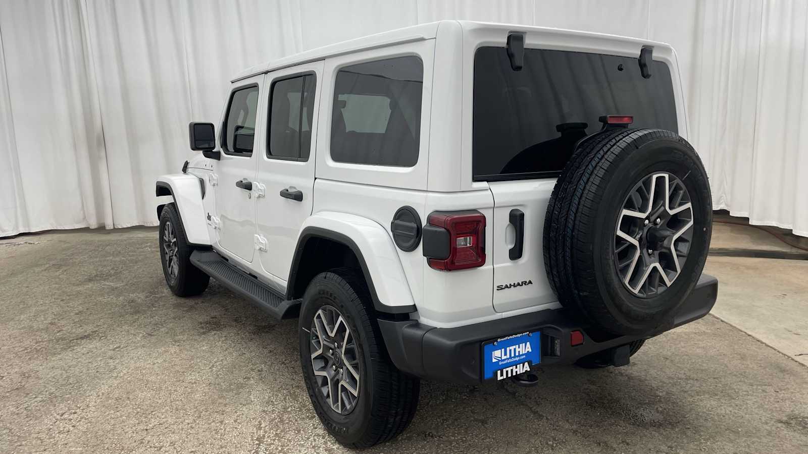 Thumbnail: 2026 Jeep Wrangler - 35