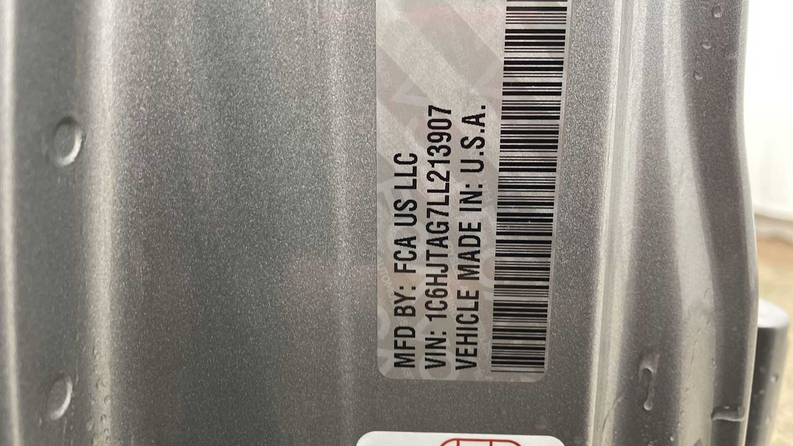 Thumbnail: 2020 Jeep Gladiator - 28