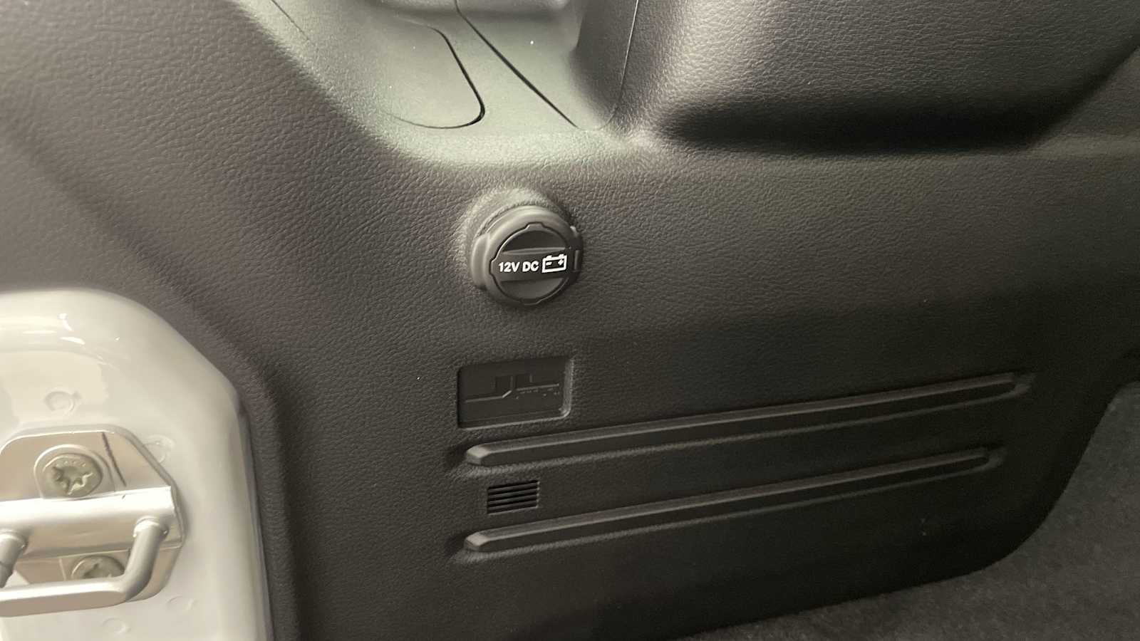 Thumbnail: 2026 Jeep Wrangler - 28