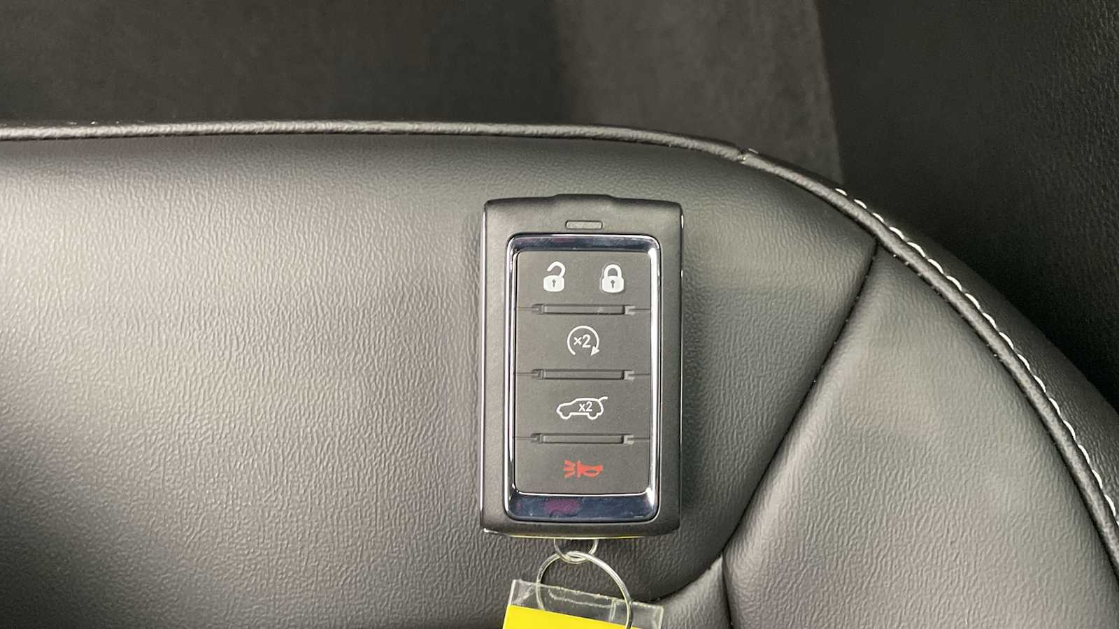 Thumbnail: 2025 Jeep Grand Cherokee - 24