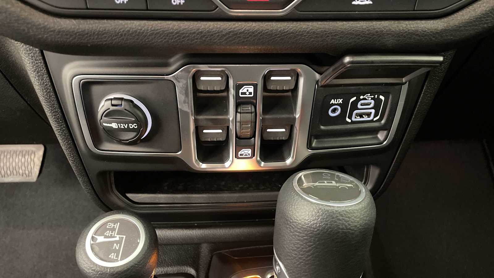 Thumbnail: 2026 Jeep Gladiator - 20