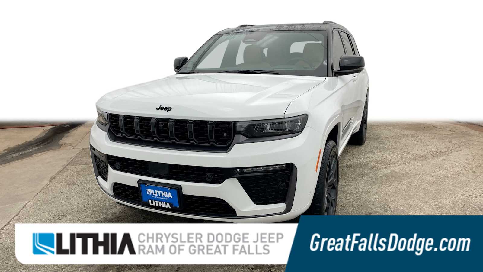 2026 Jeep Grand Cherokee L Summit 4x4's photo