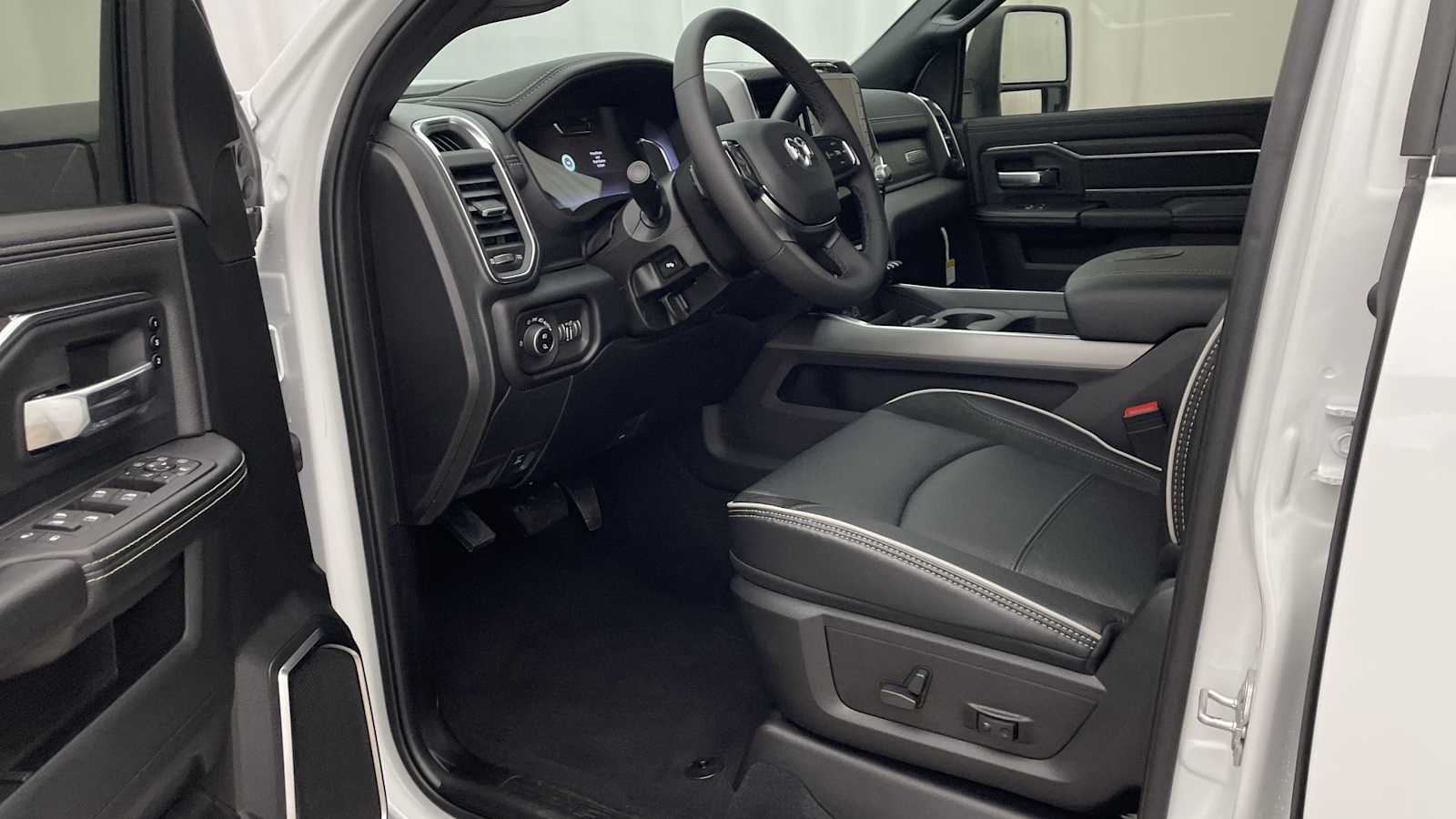 Thumbnail: 2026 RAM 3500 - 2
