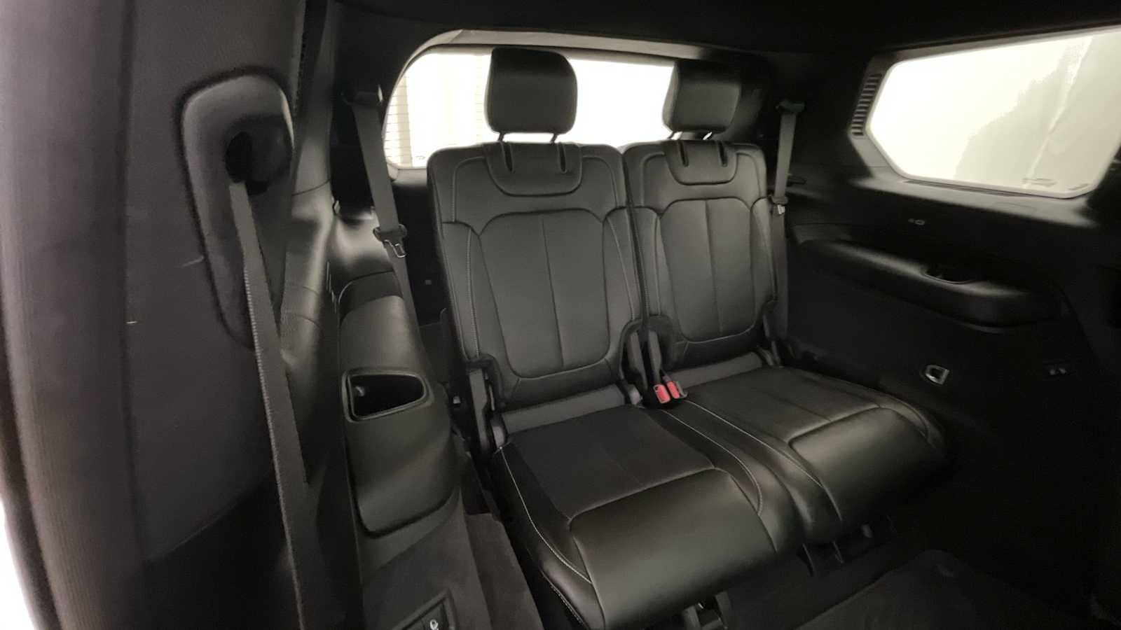 Thumbnail: 2023 Jeep Grand Cherokee - 12