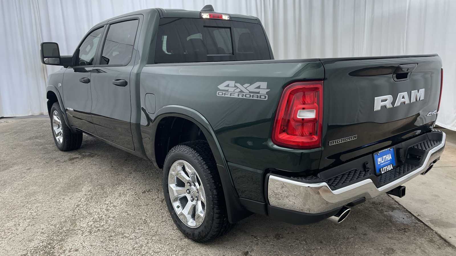 Thumbnail: 2026 RAM 1500 - 32