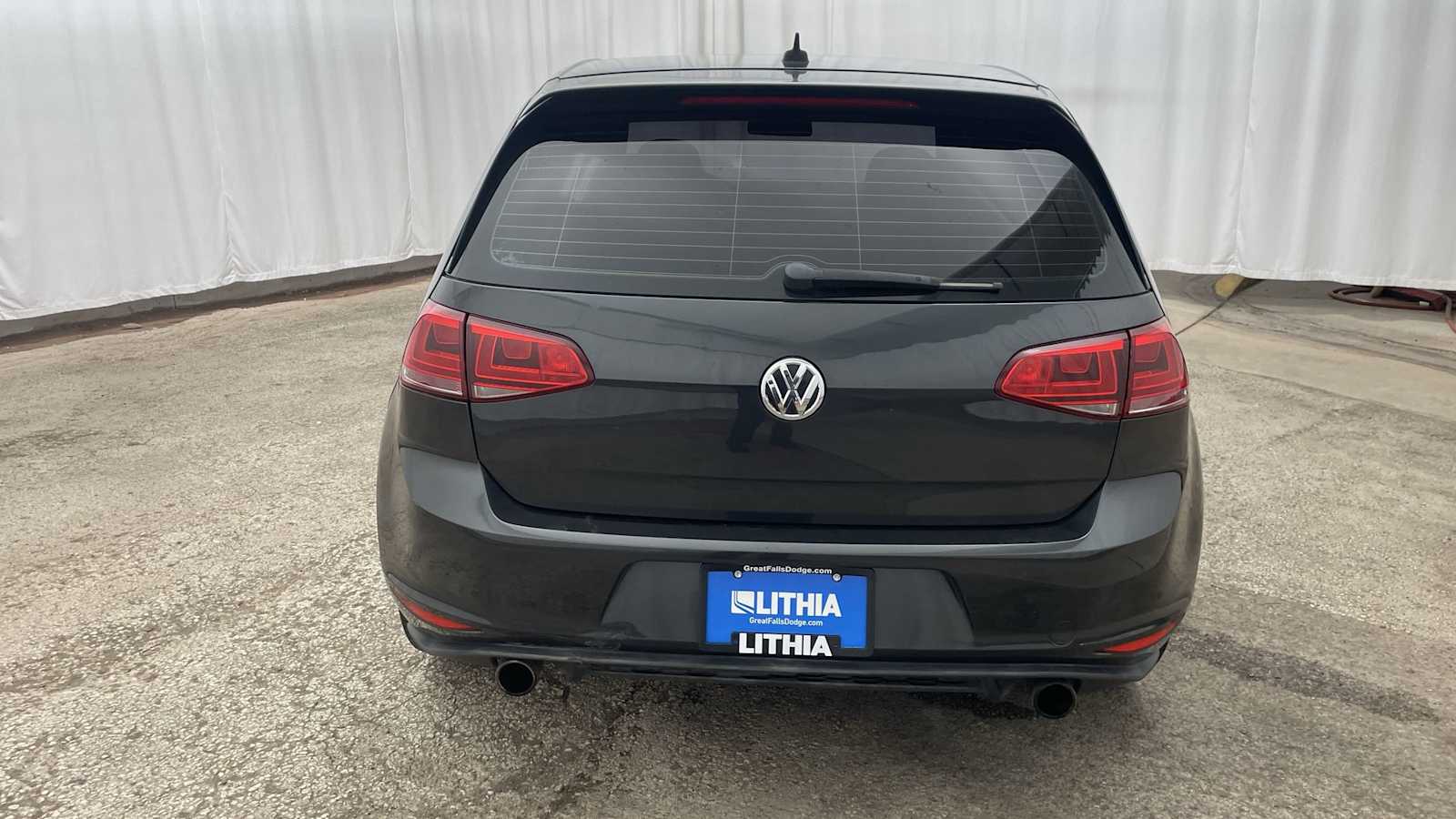 Thumbnail: 2015 Volkswagen Golf - 27