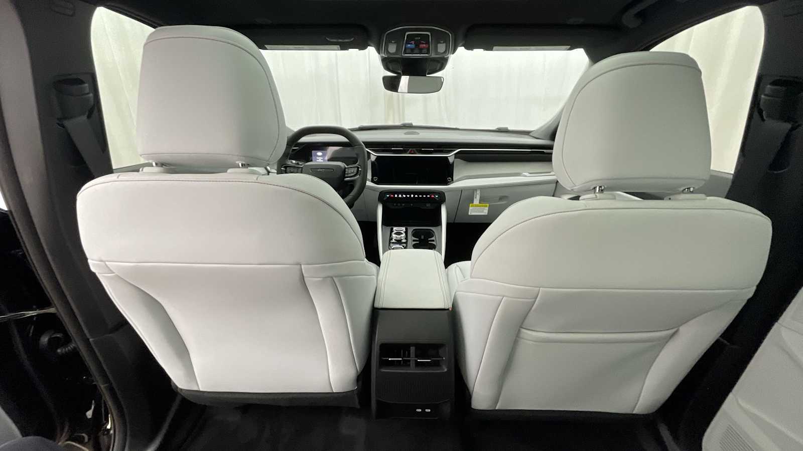 Thumbnail: 2026 Jeep Cherokee - 7