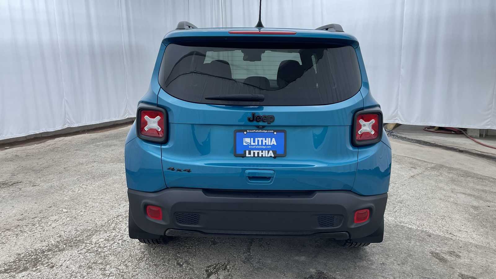 Thumbnail: 2022 Jeep Renegade - 31