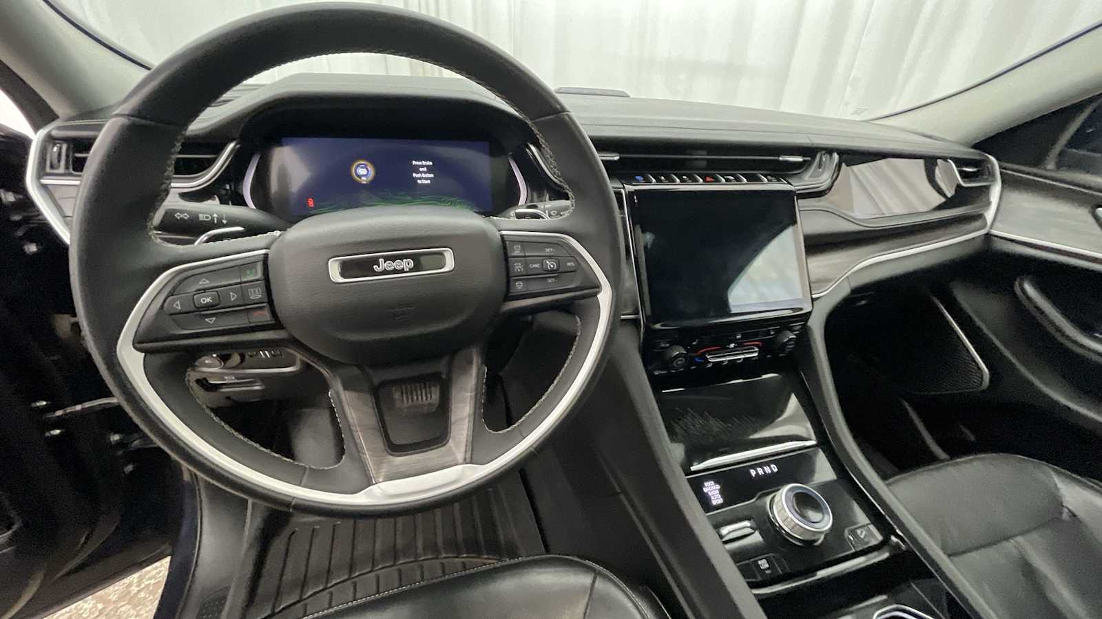 Thumbnail: 2022 Jeep Grand Cherokee - 3