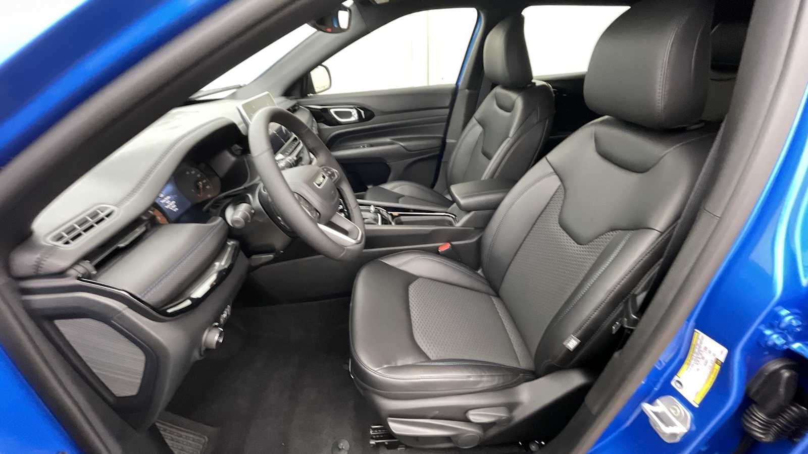 Thumbnail: 2026 Jeep Compass - 5