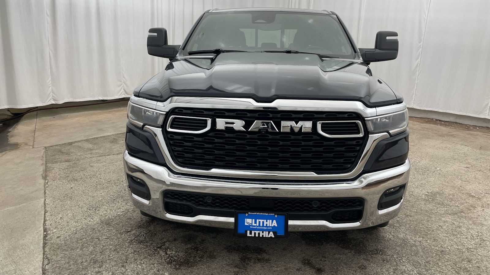 Thumbnail: 2026 RAM 1500 - 37