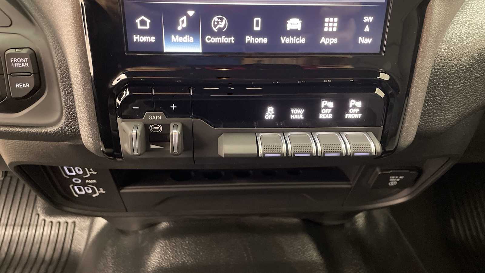 Thumbnail: 2026 RAM 2500 - 23