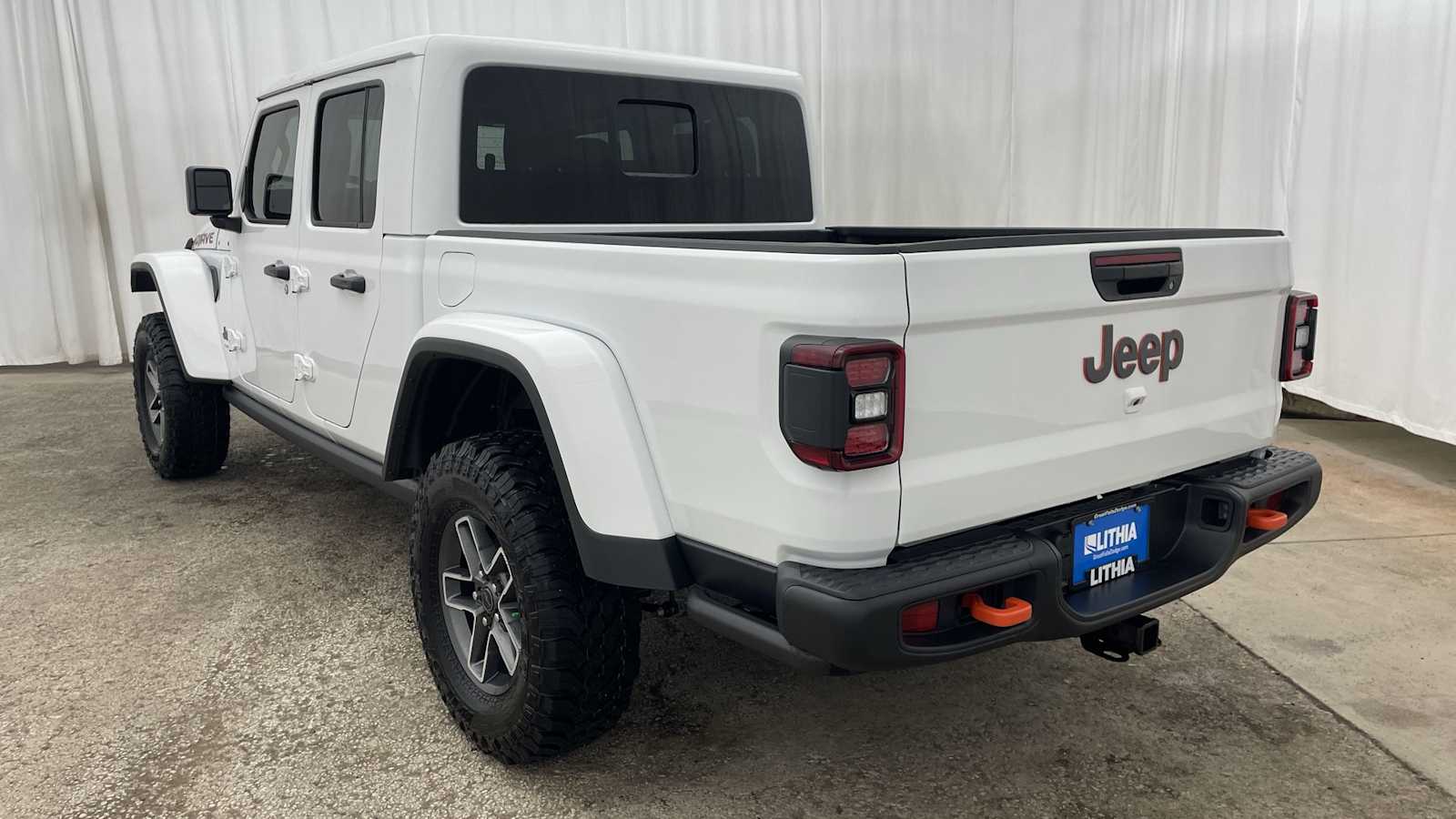 Thumbnail: 2025 Jeep Gladiator - 33