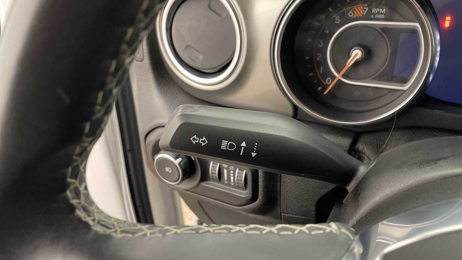 Thumbnail: 2020 Jeep Wrangler - 17