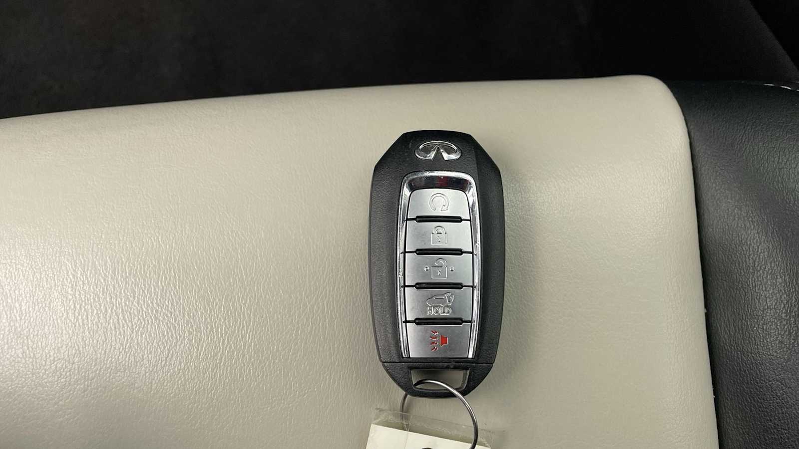 Thumbnail: 2020 INFINITI QX60 - 24