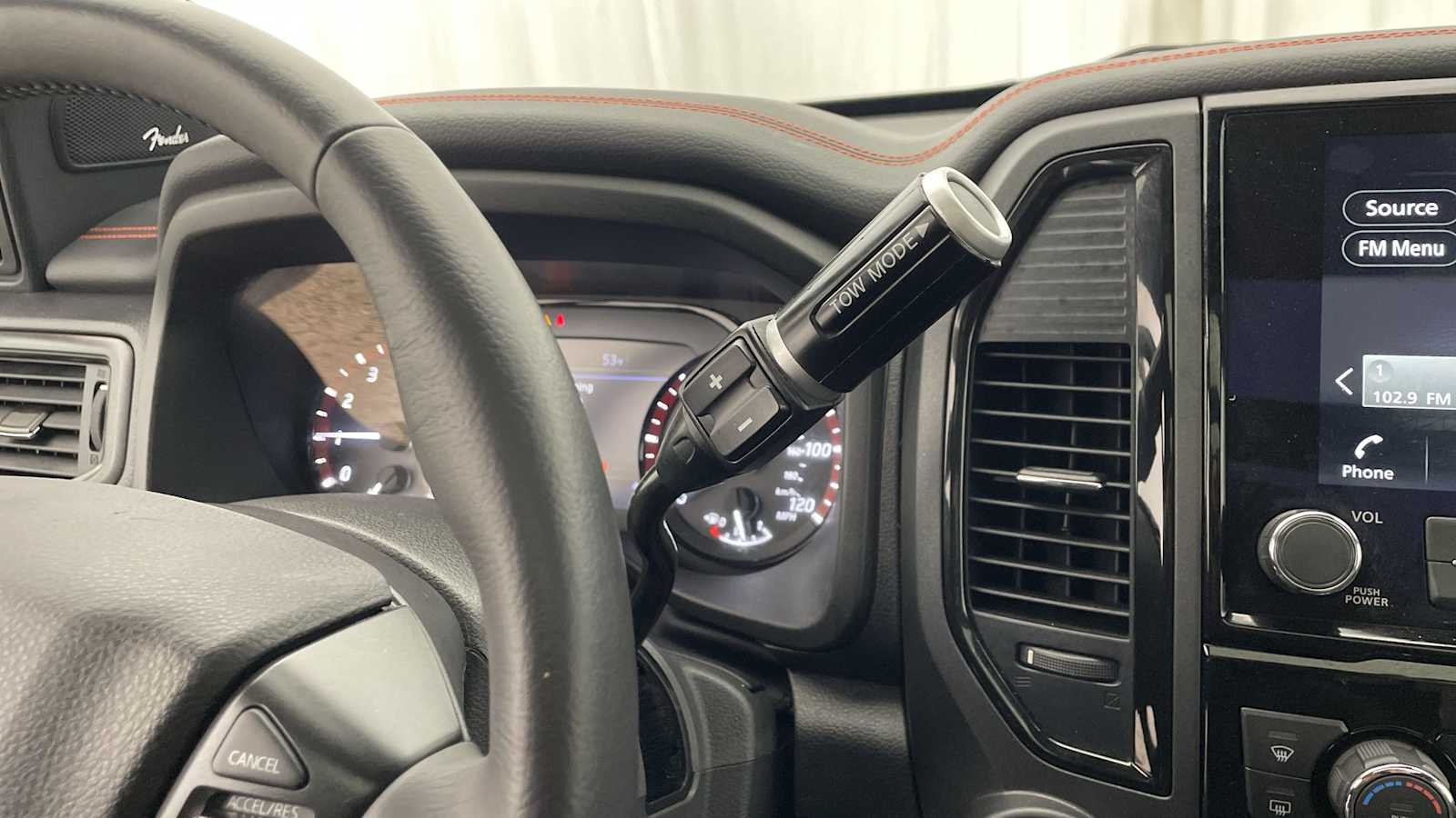 Thumbnail: 2024 Nissan Titan - 21