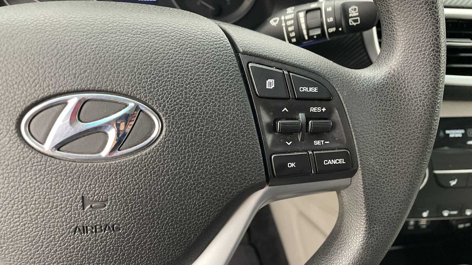 Thumbnail: 2020 Hyundai Tucson - 14