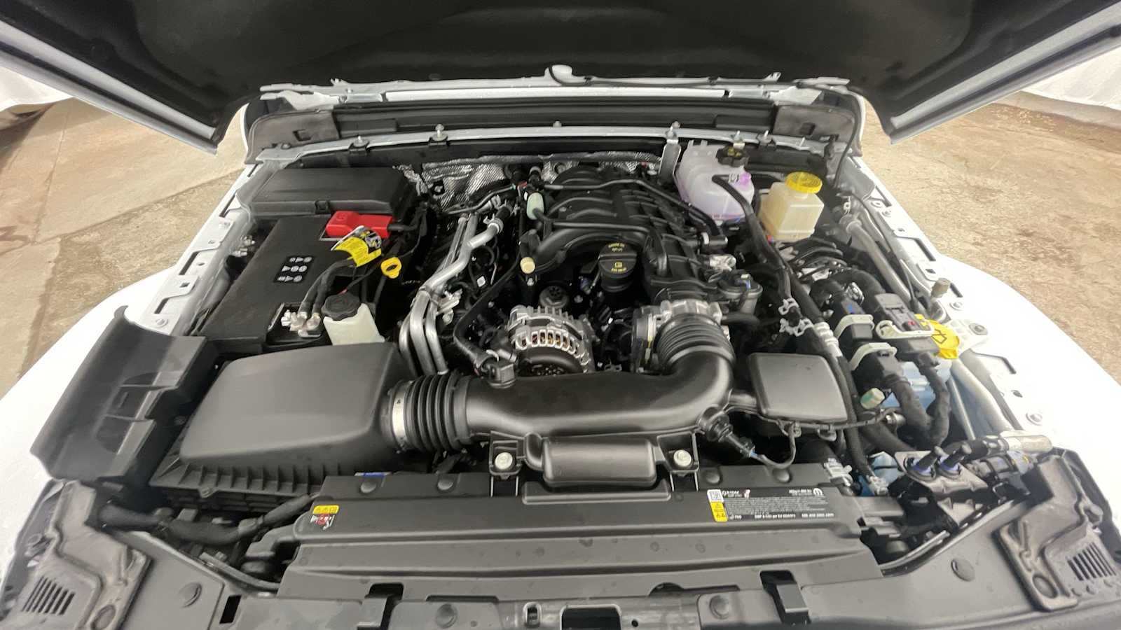 Thumbnail: 2025 Jeep Gladiator - 29