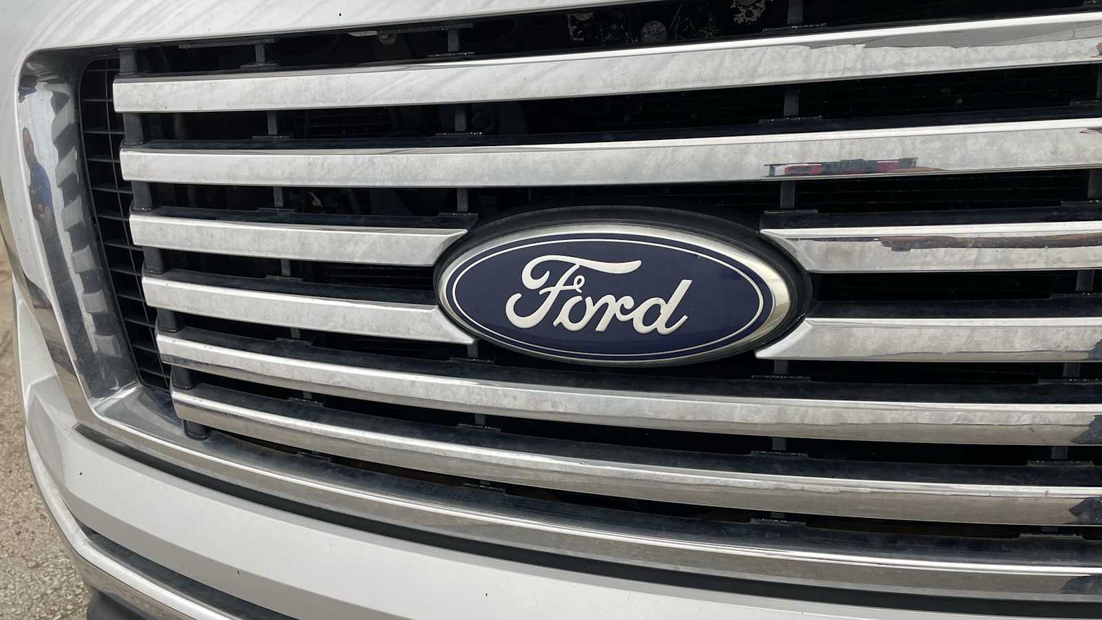 Thumbnail: 2011 Ford F-150 - 36
