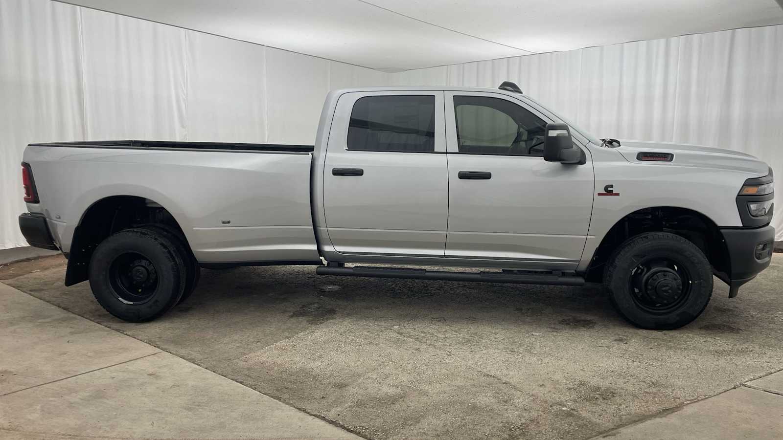 Thumbnail: 2026 RAM 3500 - 33