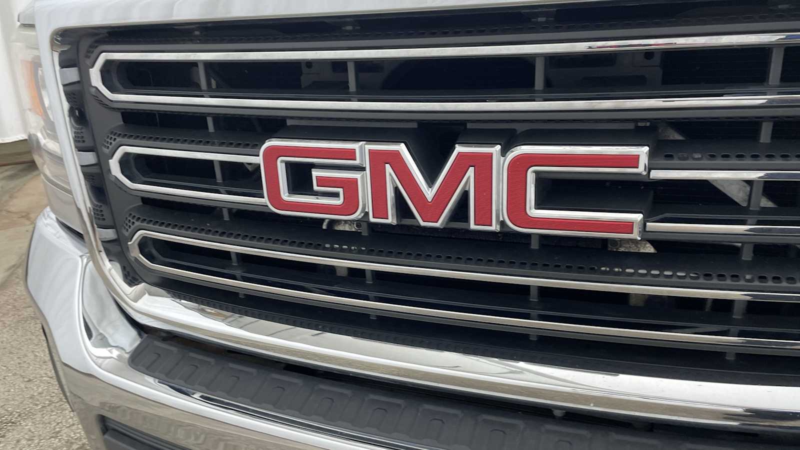 Thumbnail: 2016 GMC Sierra 3500 - 39