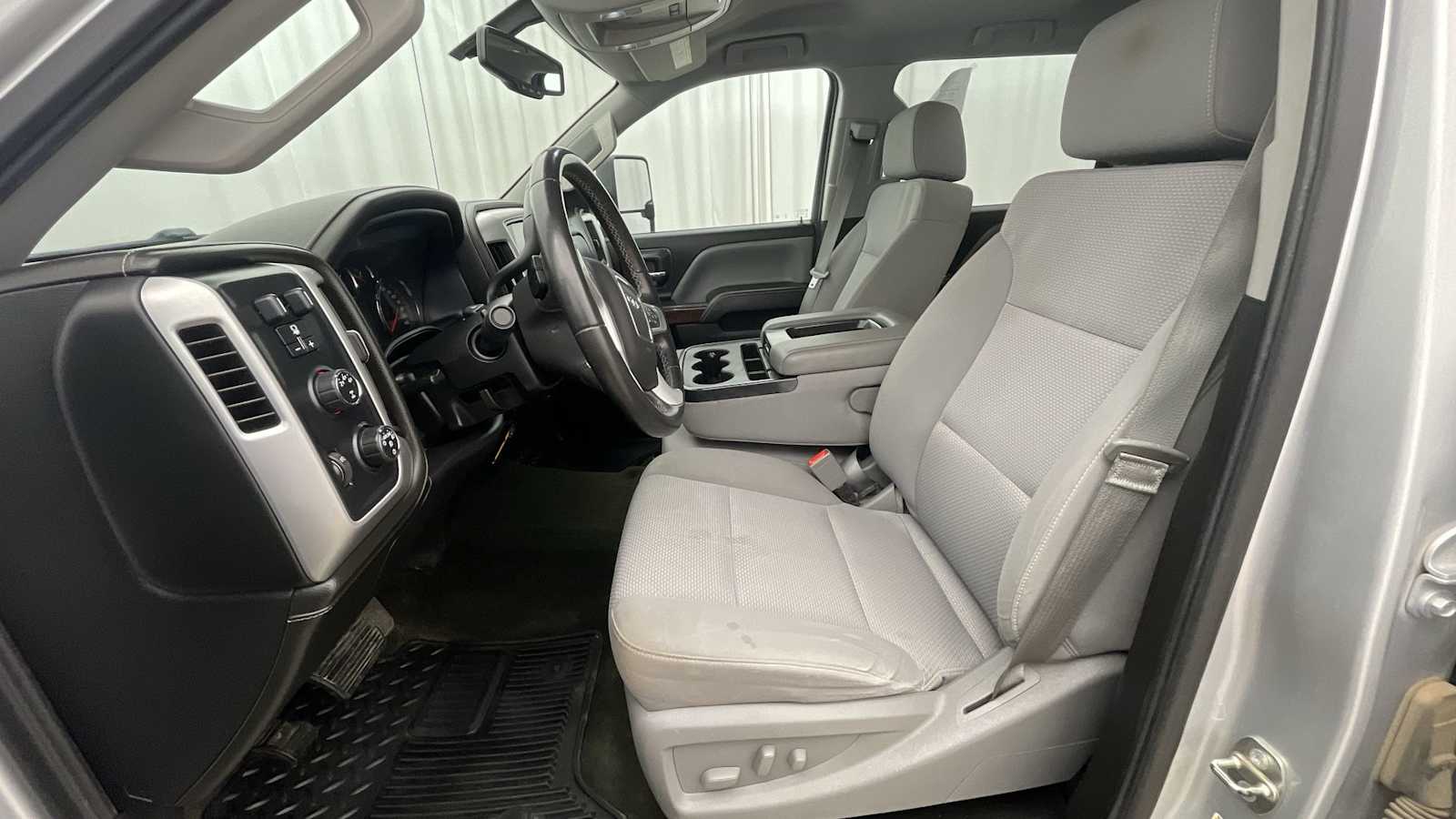 Thumbnail: 2016 GMC Sierra 3500 - 5