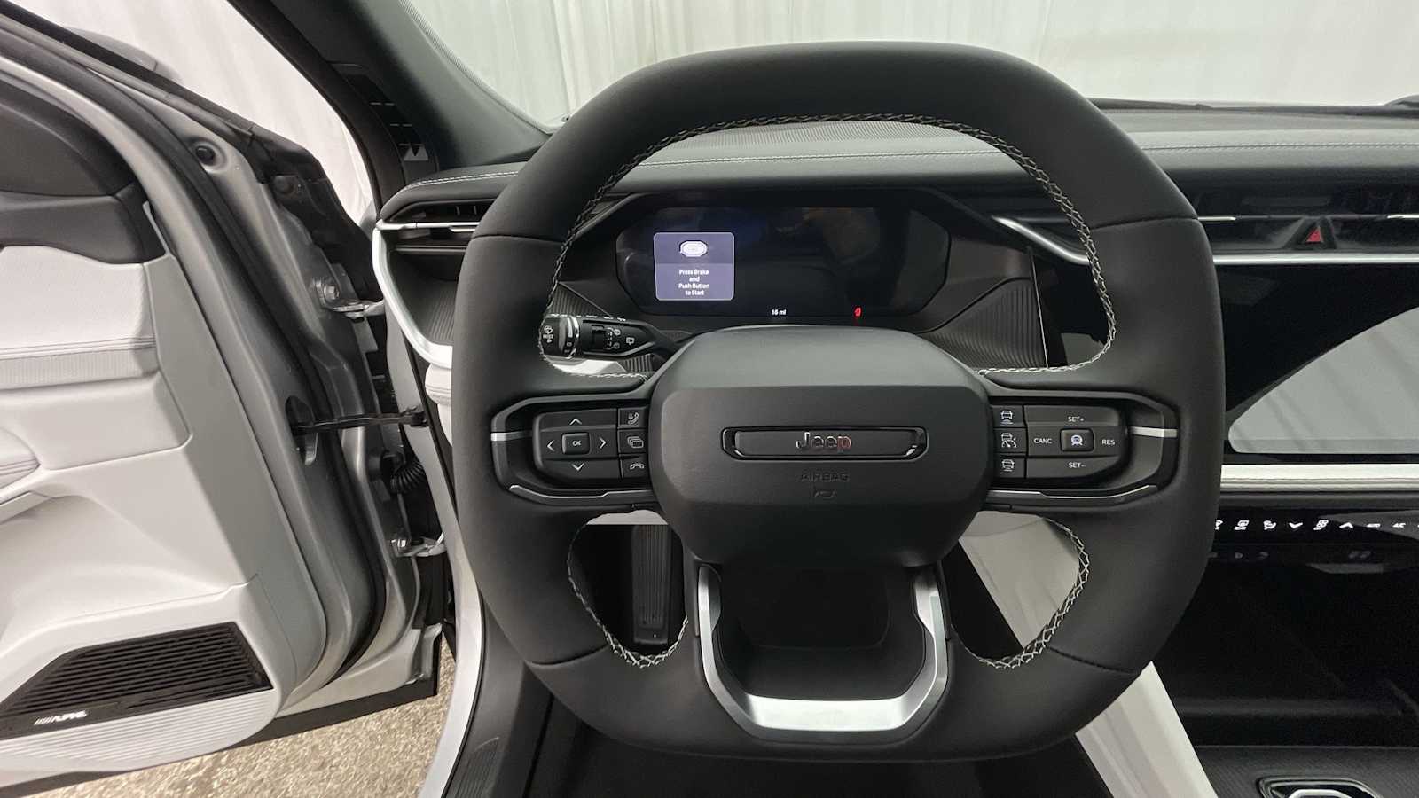 Thumbnail: 2026 Jeep Cherokee - 14