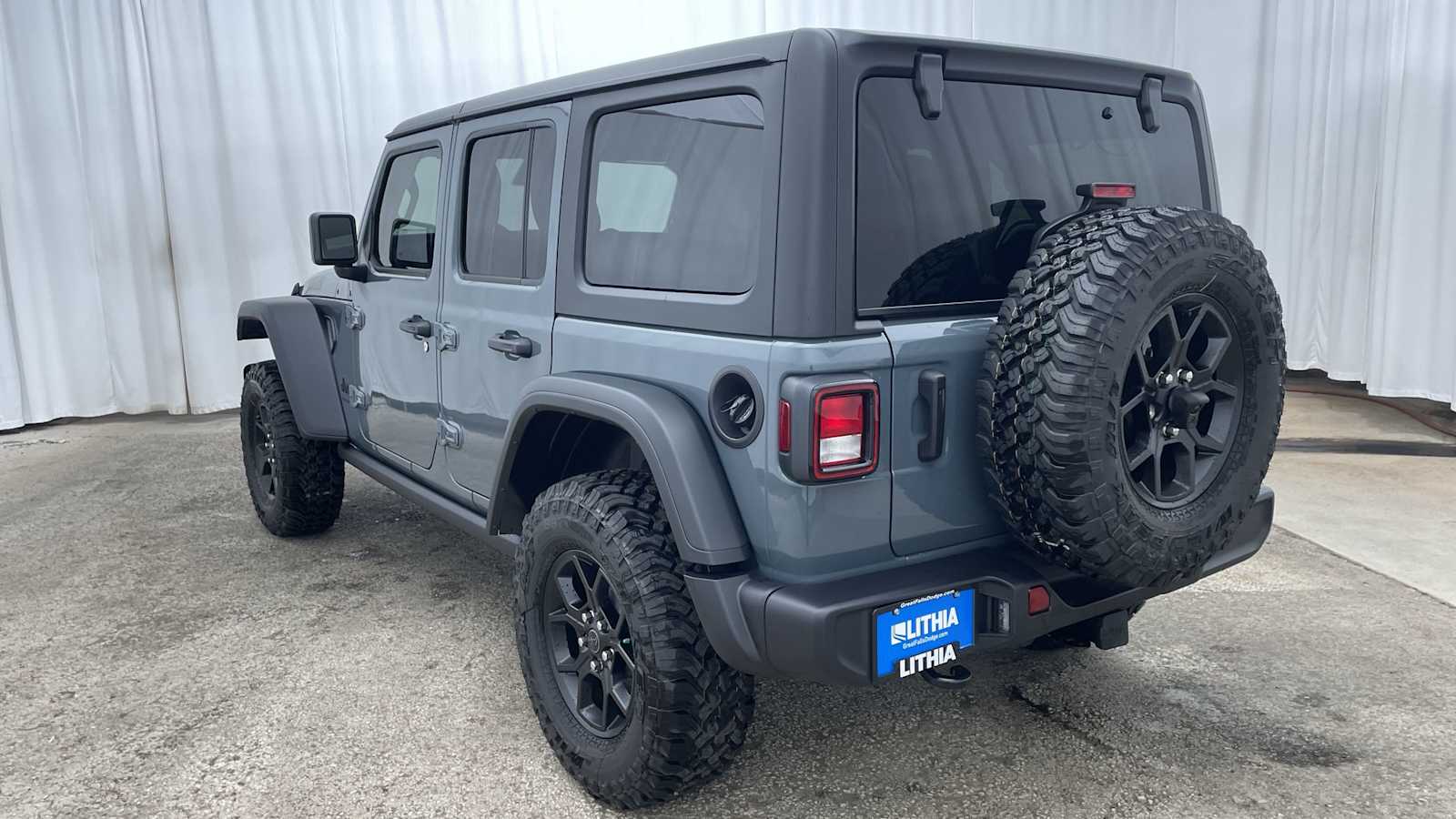 Thumbnail: 2026 Jeep Wrangler - 33