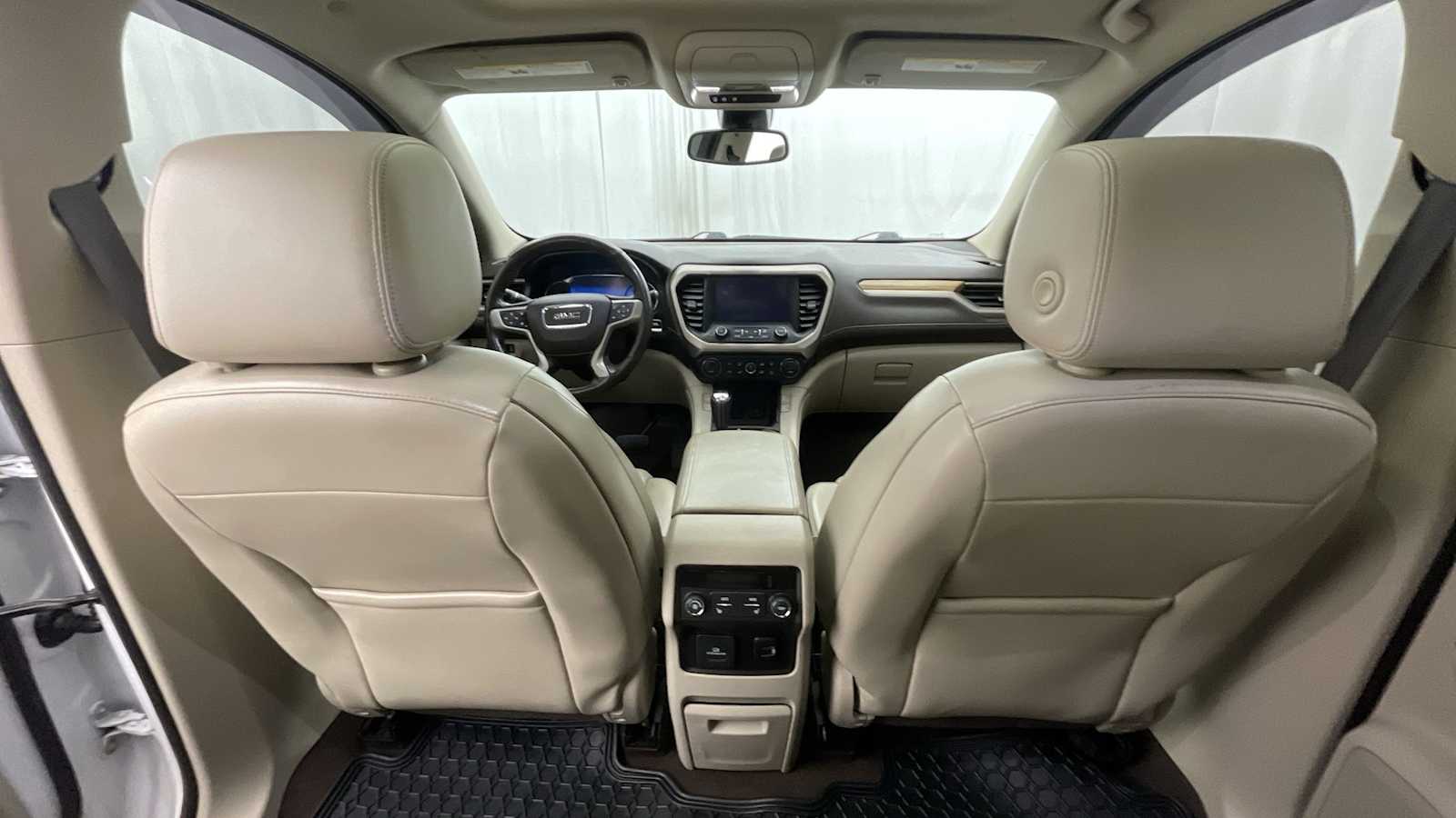 Thumbnail: 2017 GMC Acadia - 8