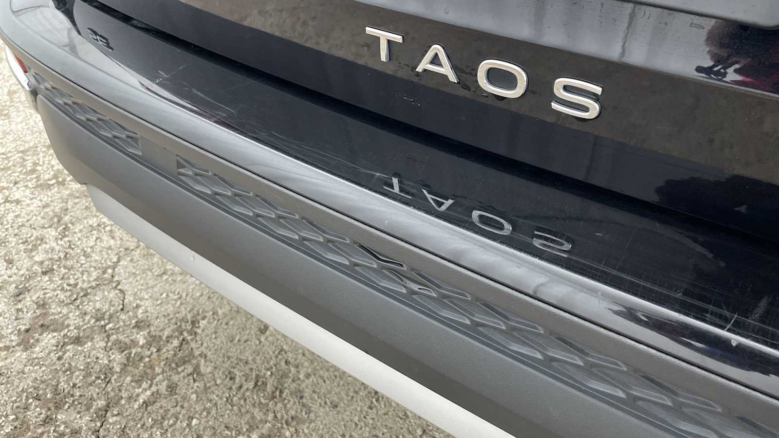Thumbnail: 2024 Volkswagen Taos - 41
