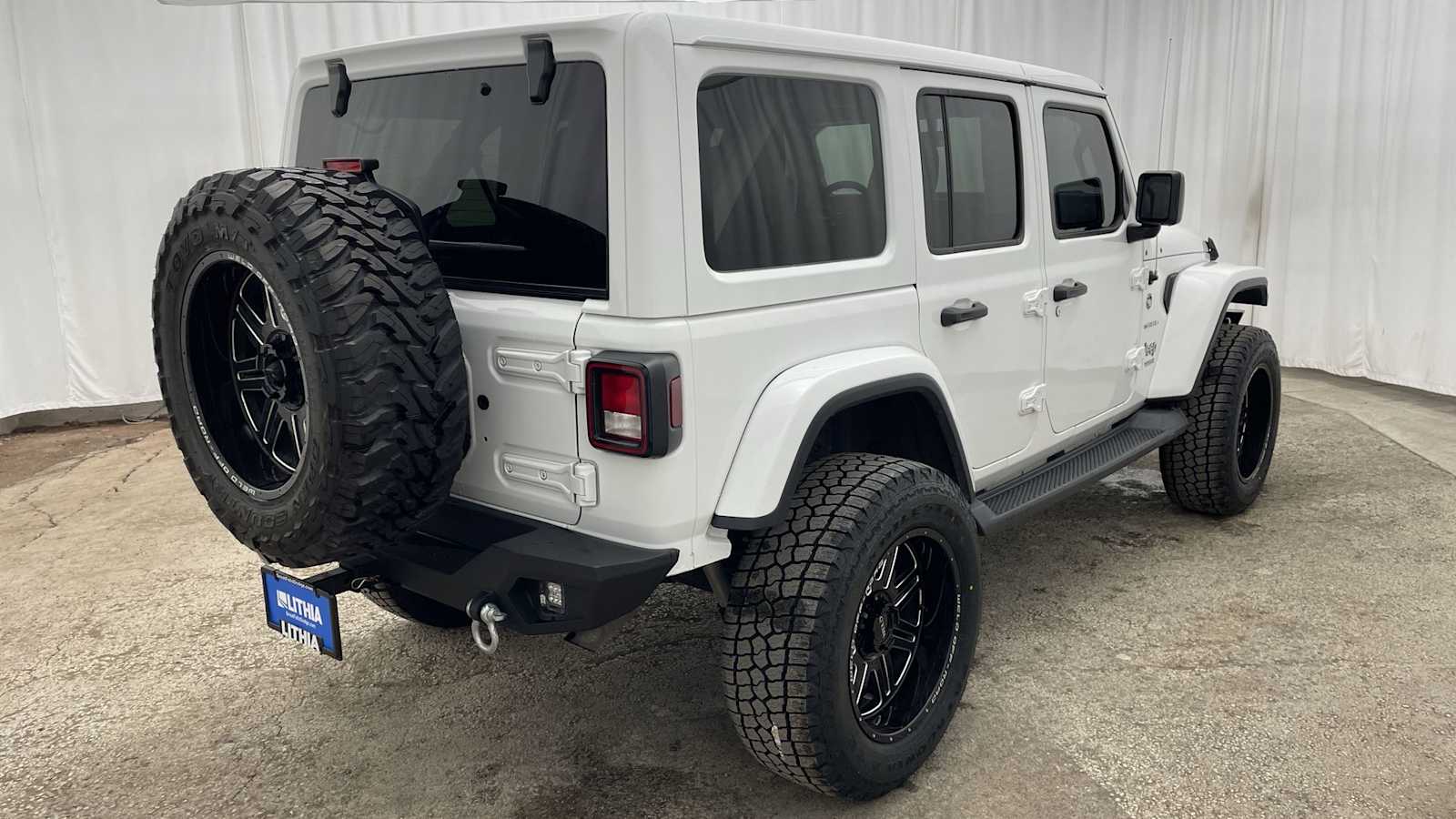 Thumbnail: 2020 Jeep Wrangler - 37