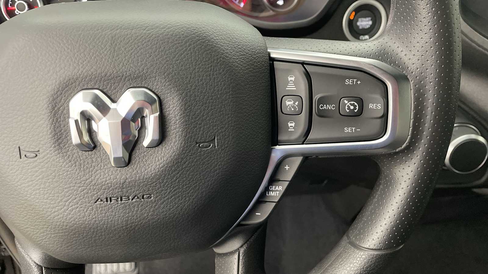 Thumbnail: 2025 RAM 1500 - 13