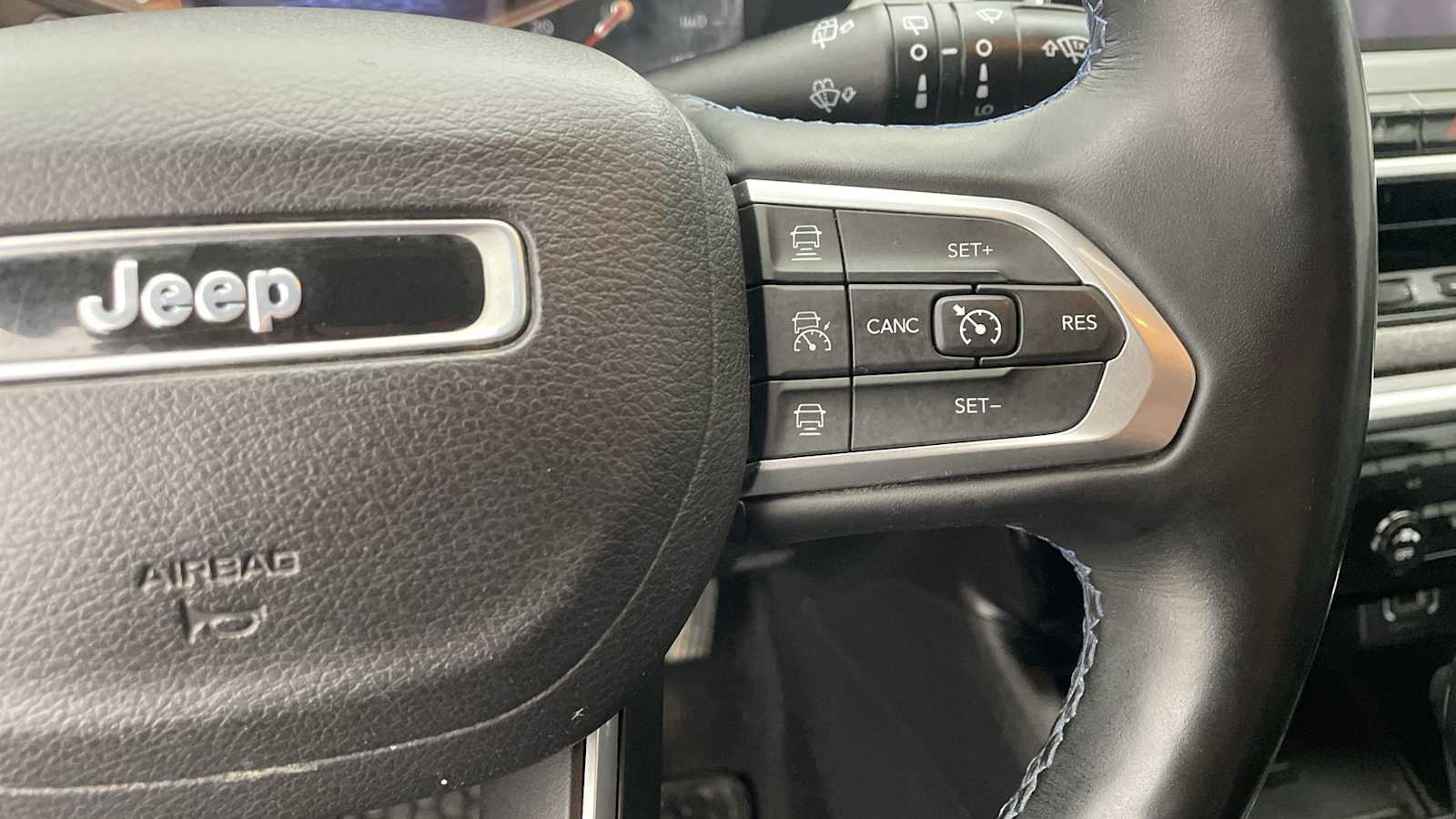 Thumbnail: 2022 Jeep Compass - 13