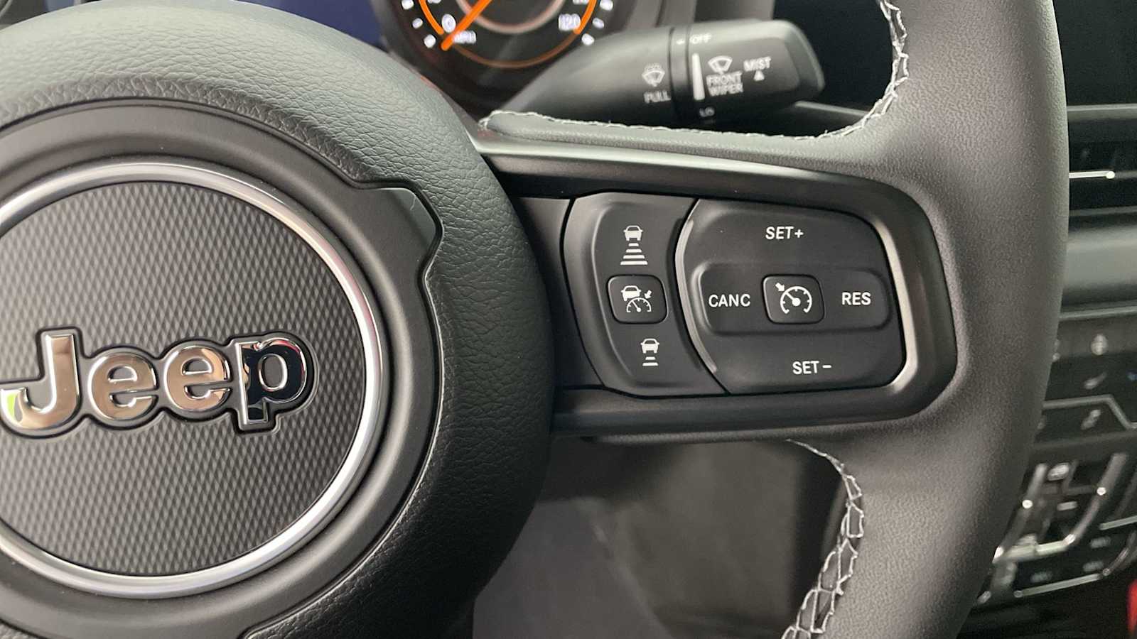 Thumbnail: 2025 Jeep Gladiator - 15