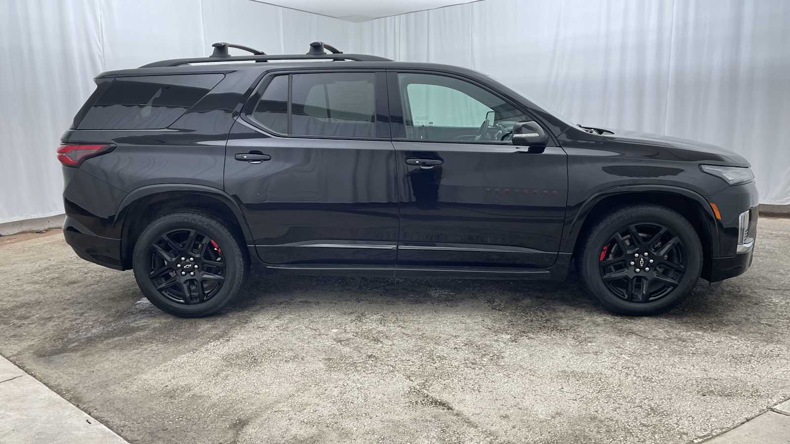 Thumbnail: 2023 Chevrolet Traverse - 38