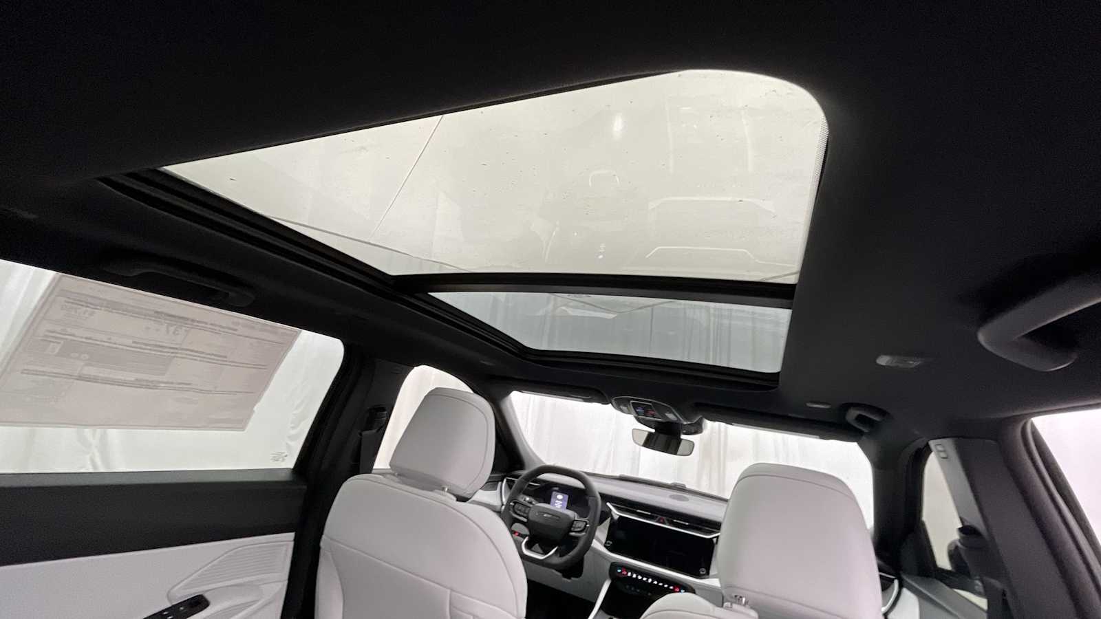 Thumbnail: 2026 Jeep Cherokee - 11