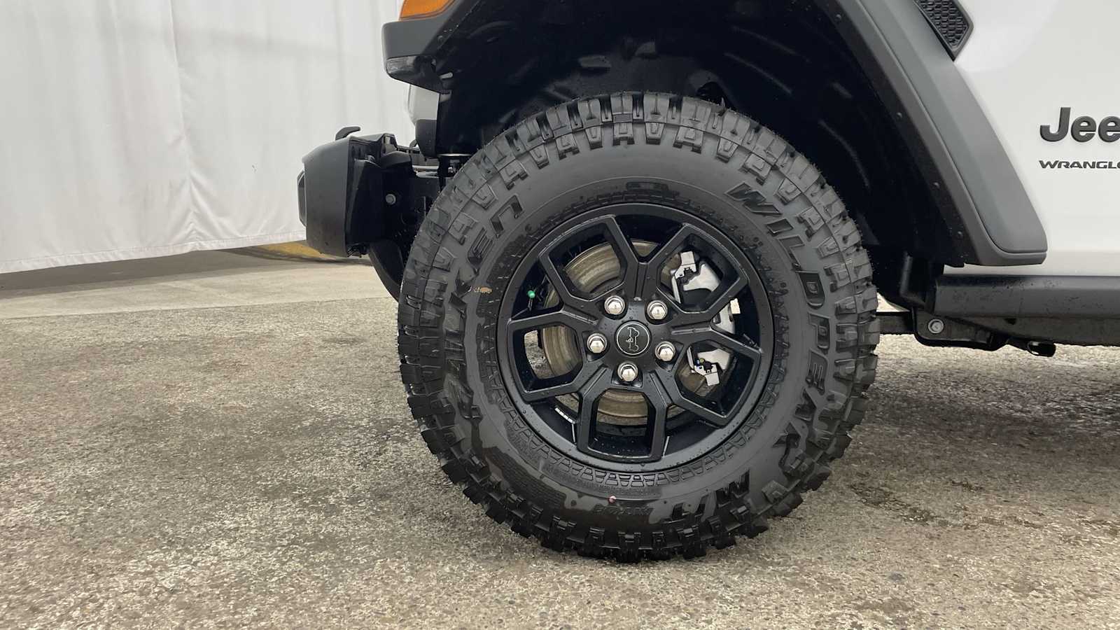 Thumbnail: 2026 Jeep Wrangler - 43