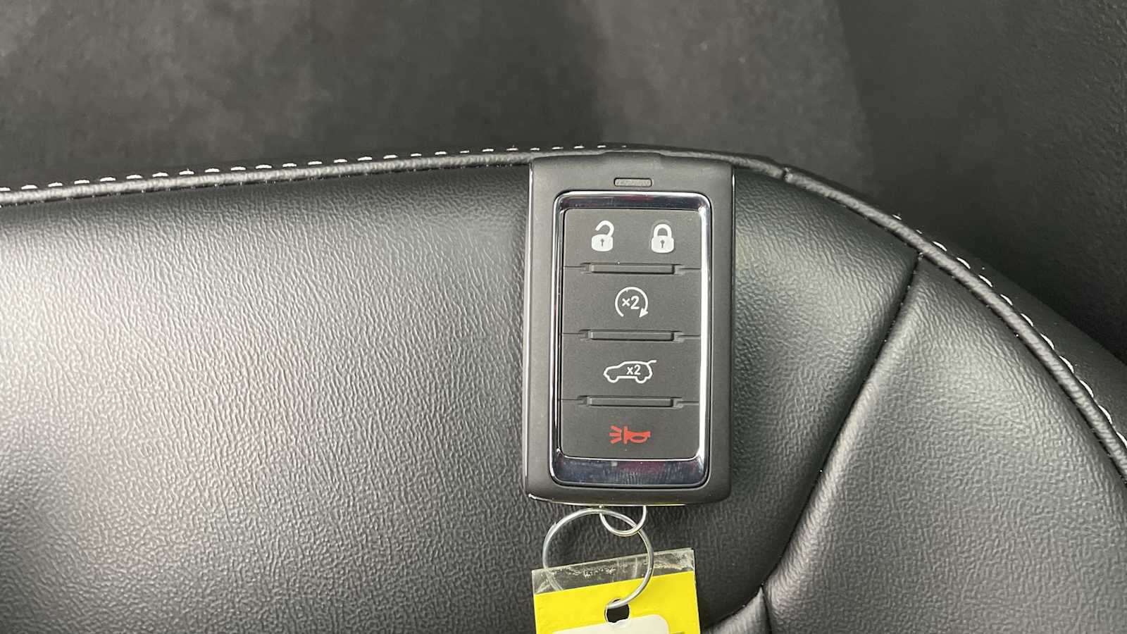 Thumbnail: 2026 Jeep Grand Cherokee - 24