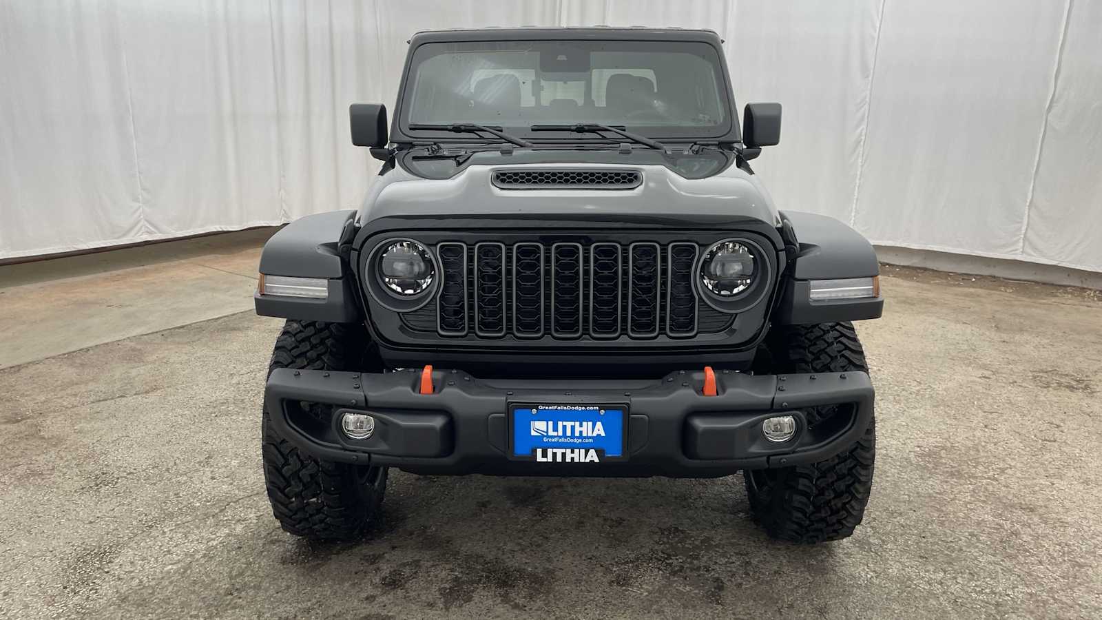 Thumbnail: 2025 Jeep Gladiator - 38