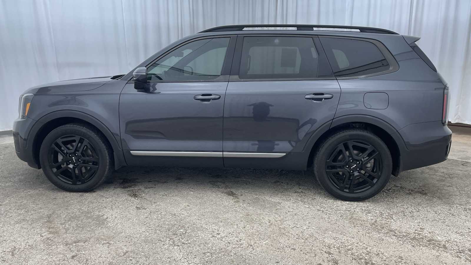 Thumbnail: 2023 Kia Telluride - 34