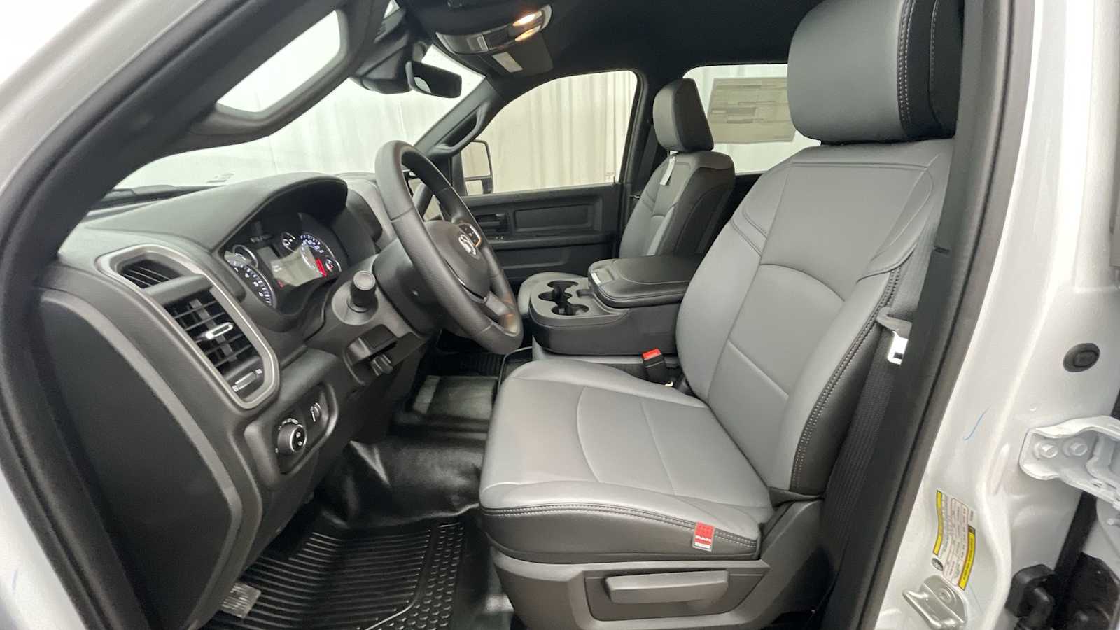 Thumbnail: 2026 RAM 3500 - 6