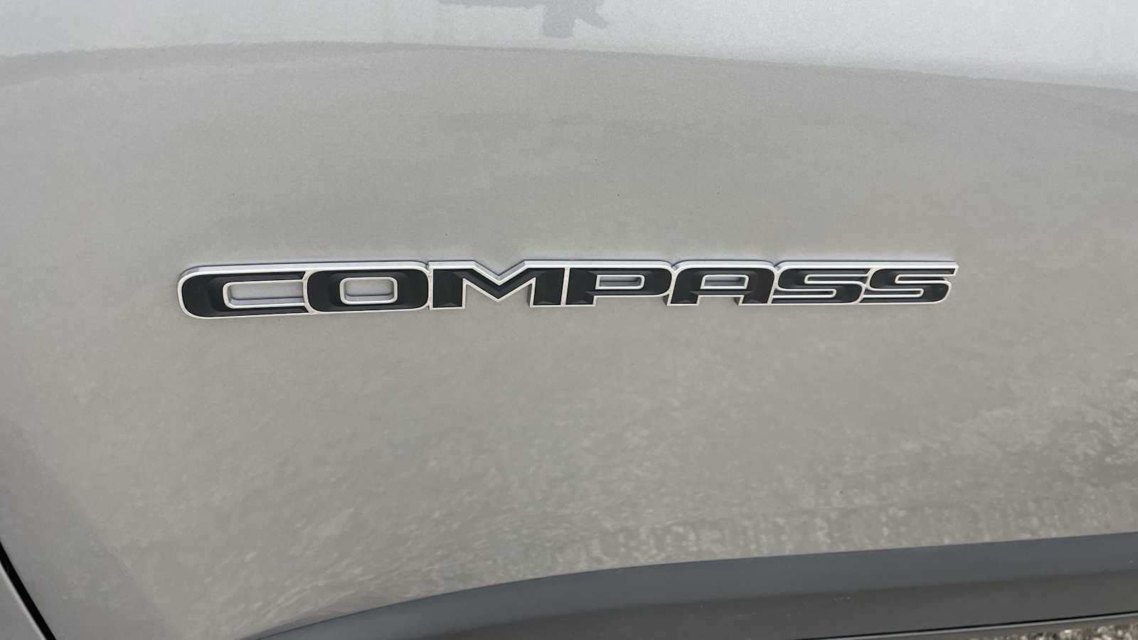 Thumbnail: 2022 Jeep Compass - 39